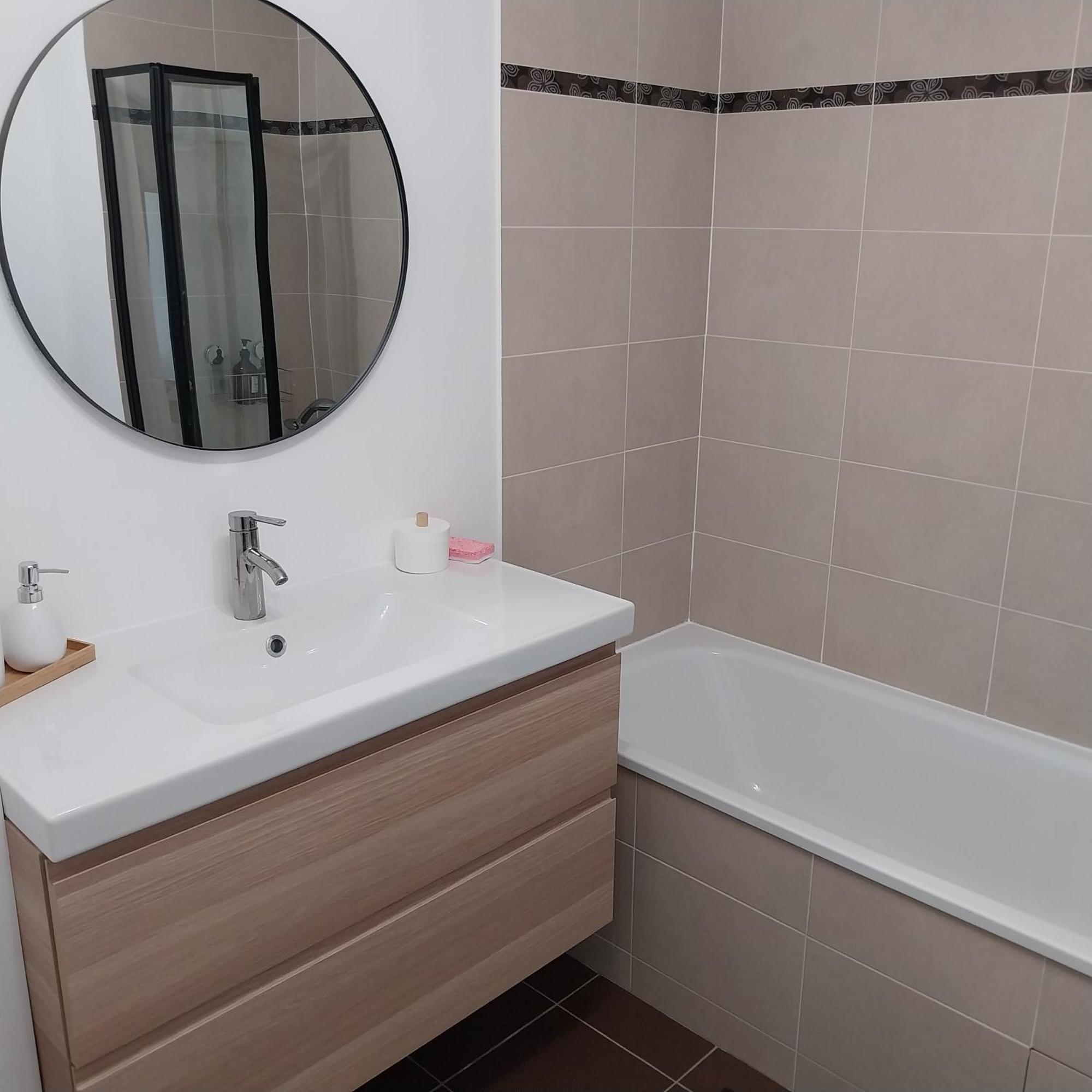 Appartement Cosy Proche Disney Ferrieres-en-Brie Luaran gambar